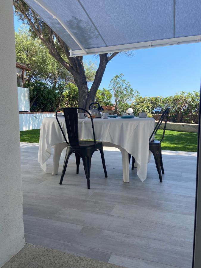 オルビア La Casa Sull'Acquaヴィラ エクステリア 写真