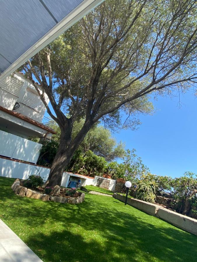 オルビア La Casa Sull'Acquaヴィラ エクステリア 写真